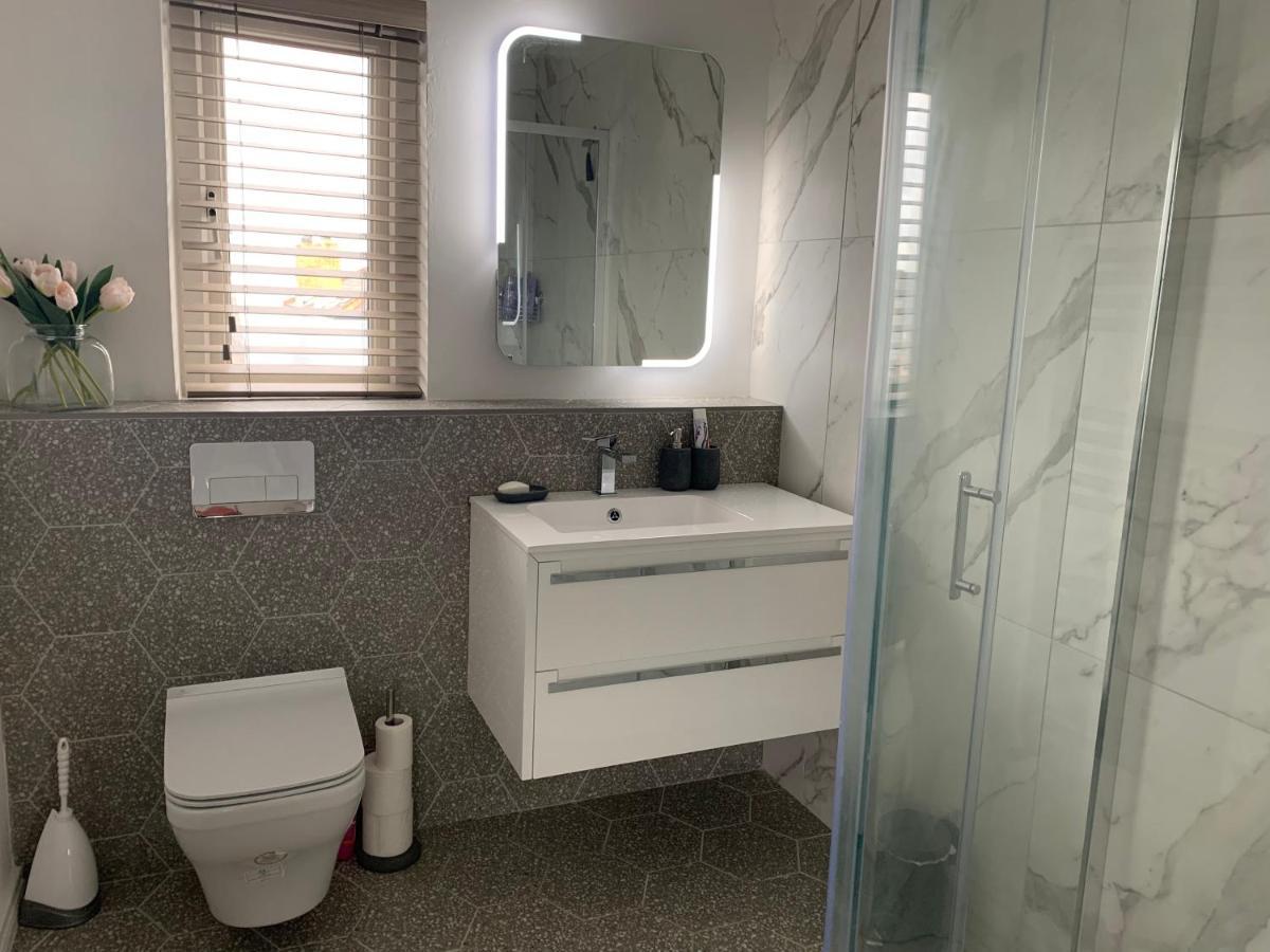 Sea La Vie Hotell Bangor  Exteriör bild